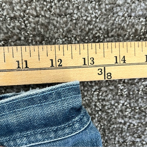 Vintage Feelin’ Fit Women’s Denim Jeans - Picture 4 of 8